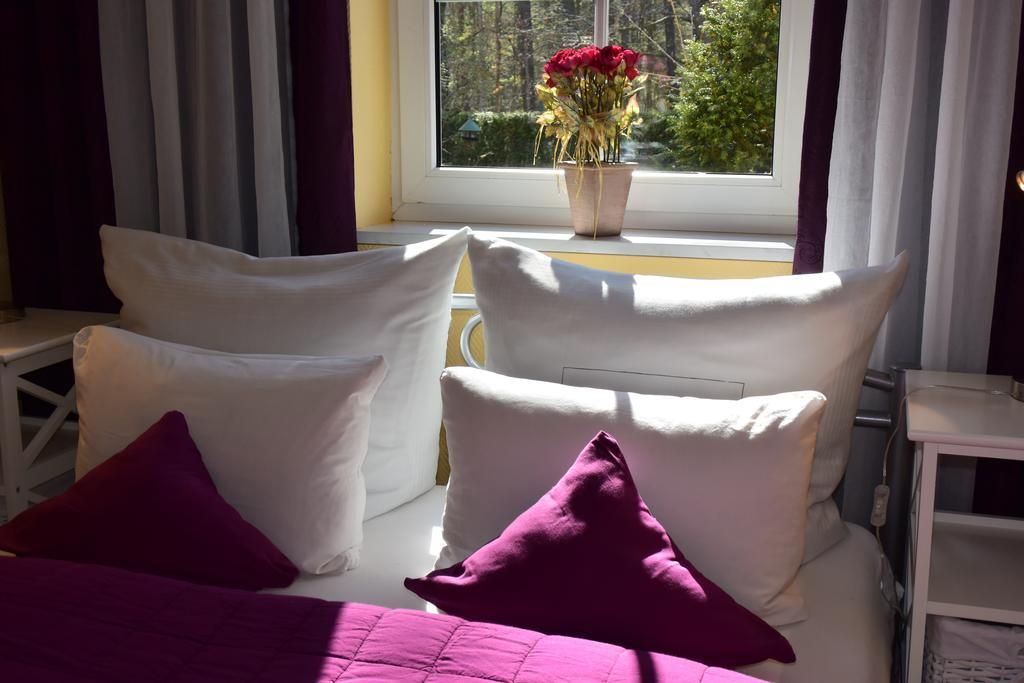 Ferienapartments Urlaub Und Meer Kuehlungsborn Exterior photo